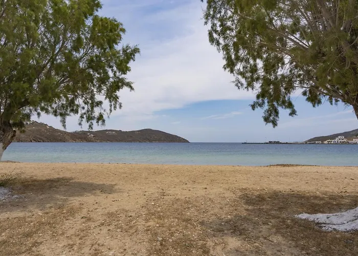 Studios Ninemia Serifos 3