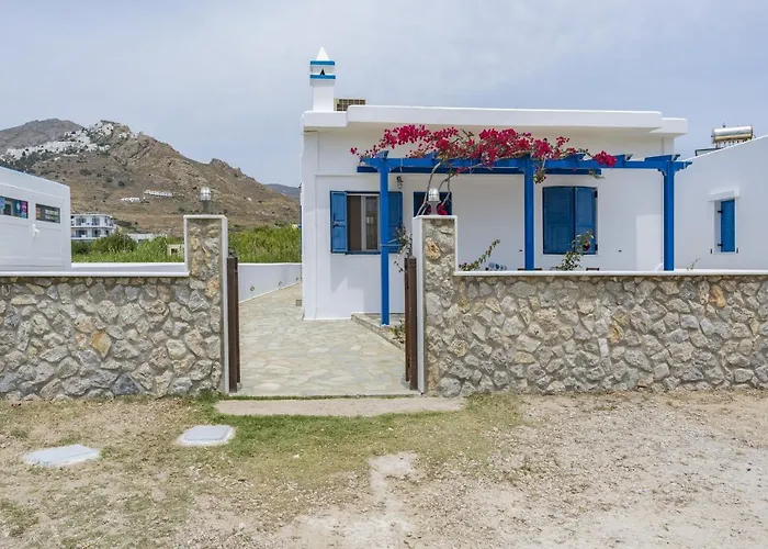 Studios Ninemia Serifos 3