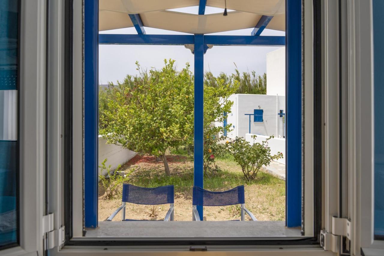 Ninemia Serifos 3 Livadi (Serifos)
